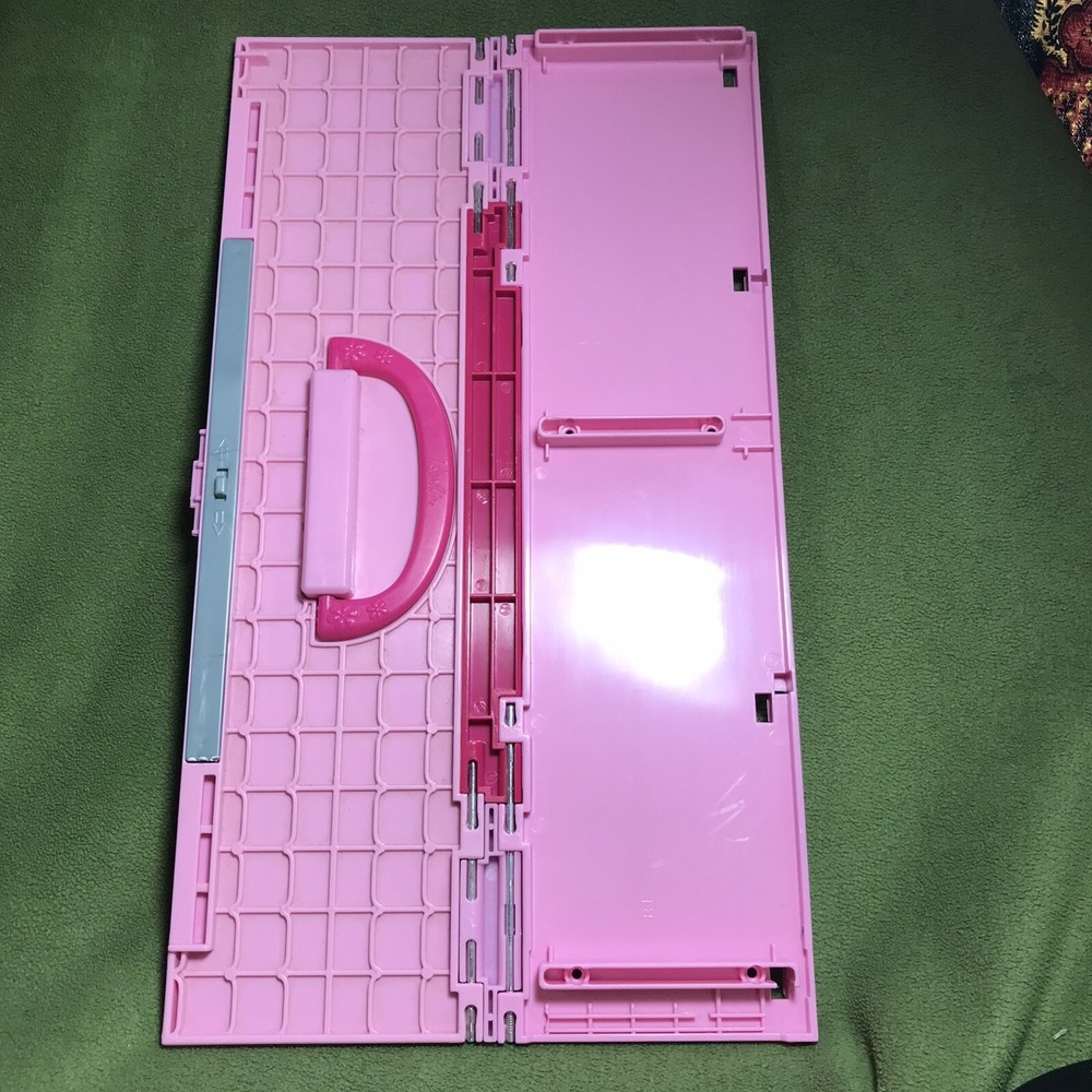 2 STORY‎ GLAM BARBIE Doll vacation BEACH HOUSE 2009 Roof Replacement